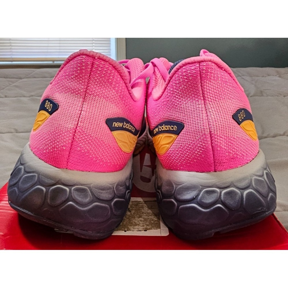 New Balance® (Women's 9 B) 880v12 Running Shoes in Vibrant Pink - $135 - Picture 7 of 10